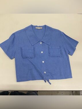 Blue Button-Front Cropped Shirt with Tie